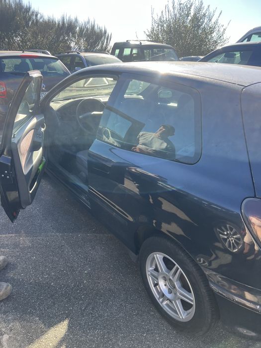 Fiat Bravo 1.4  — Teto de Abrir + Jantes Liga Leve