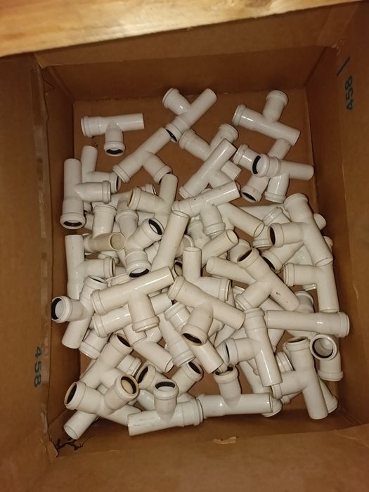 Kształtki kanalizacyjna 32