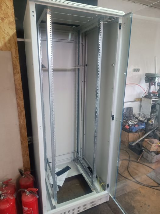 Szafa serwerowa rack