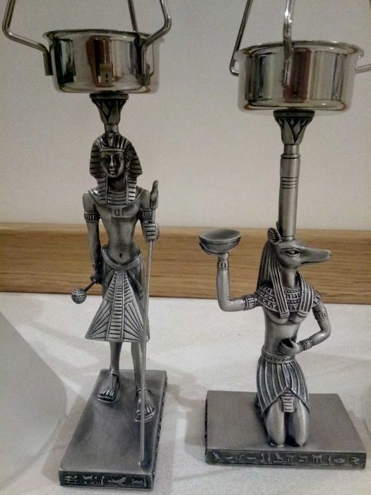 Винтажные настольные светильники из  металла.