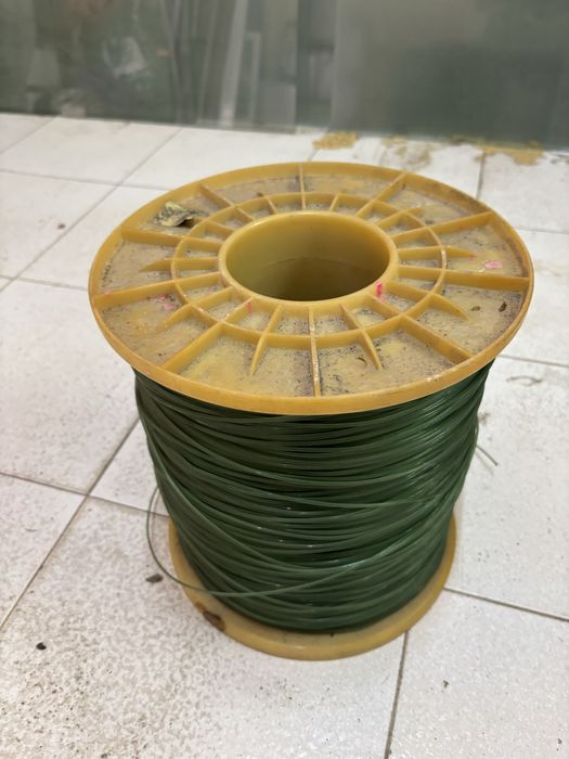 Rolo fio roçadora 2mm – grande, bom estado