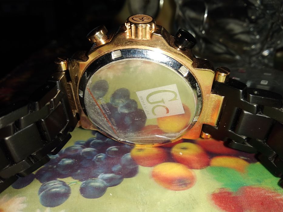 Часы наручные Швейцарские