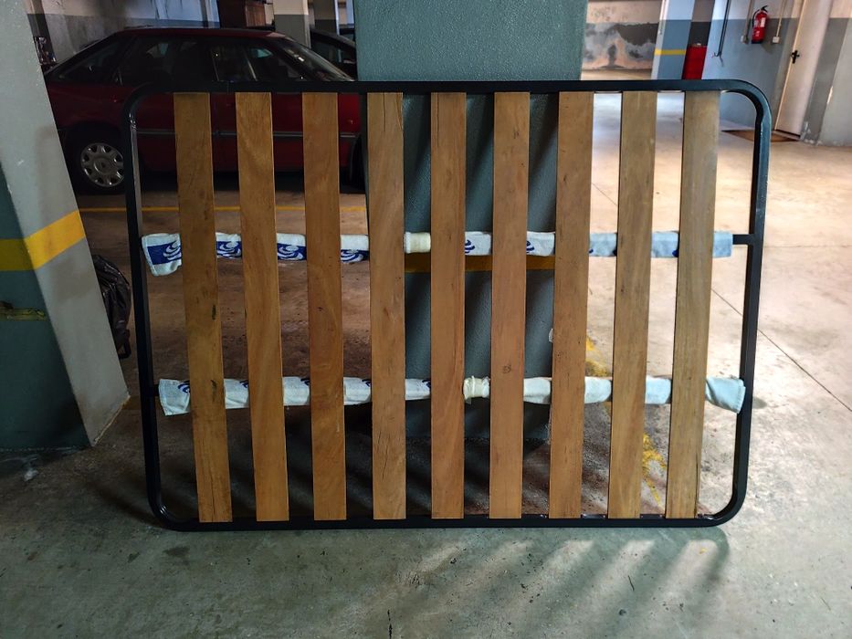 Estrado para cama