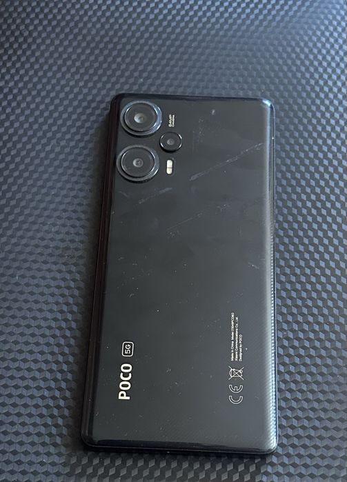 Хороший телефон  у хорошому стані POCO F5
