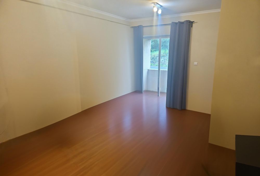 Vendo T4 Duplex em Famalicão