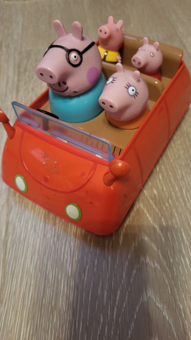 Samochód Świnki Peppy