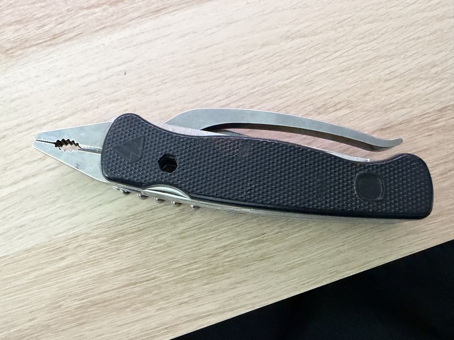 Wenger Multitool Scyzoryk