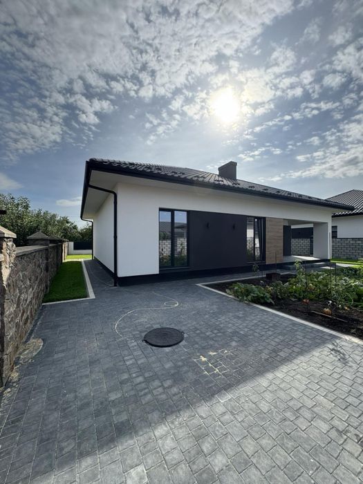 Будинок 120 кв.м. На Щасливому Американка 6,5 сот. Готовий для Ремонту