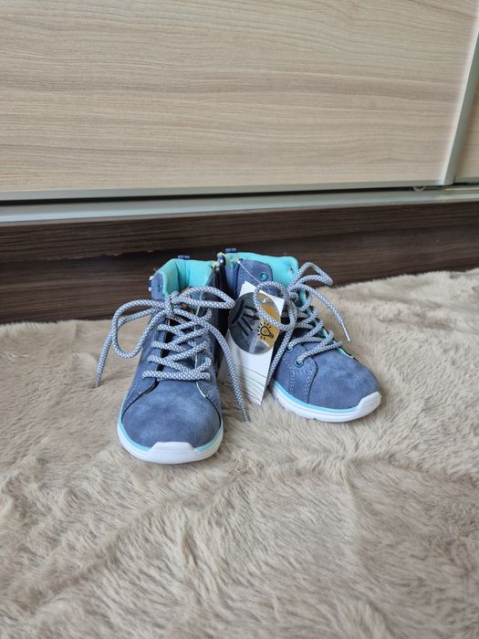 Śliczne butki chłopięce NOWE