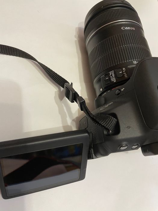 Срочно Продаю Canon 700D