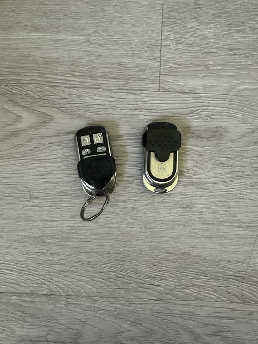 Пульти для воріт та ролетів,різні,розпродаж по 100 грн/шт