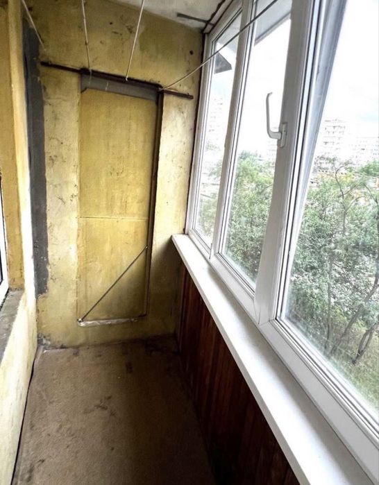 Продаж 1-кімнатної квартири проспект Романа Шухевича, 28-А Дніпровський