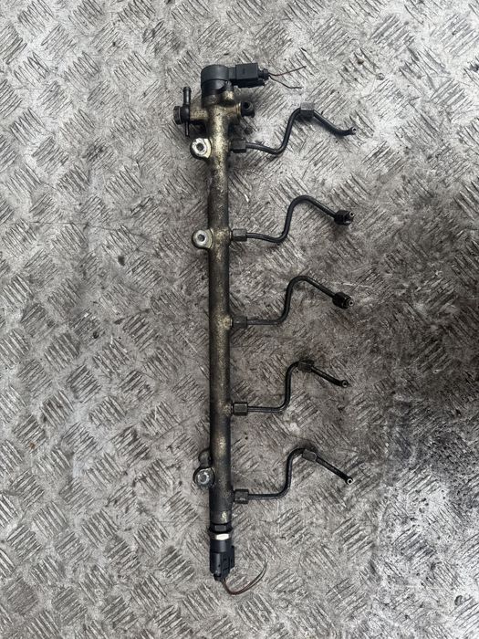 Топливная рейка ml w163 sprinter год 2003