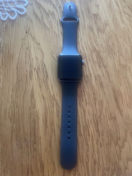 Apple watch , seria 3