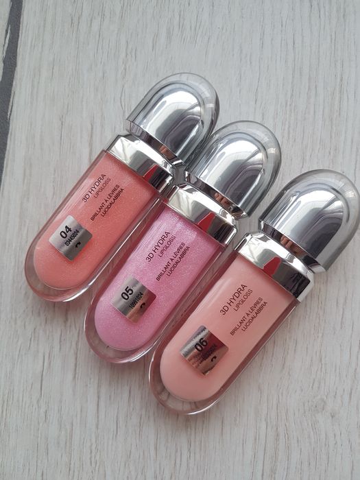 Блиск Kiko milano 3 d hydra lipgloss 01 03 04 05 07 09 20 31 41 47 49