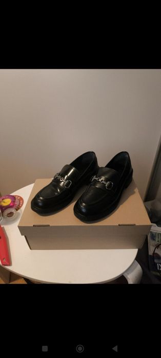 Damskie loafersy inuovo rozmiar 37