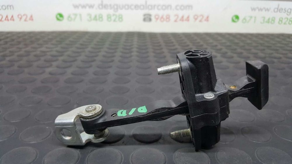 RETENTOR DA PORTA DIANTEIRA DIREITA OPEL COMBO D KASTEN L1H1 2,2T