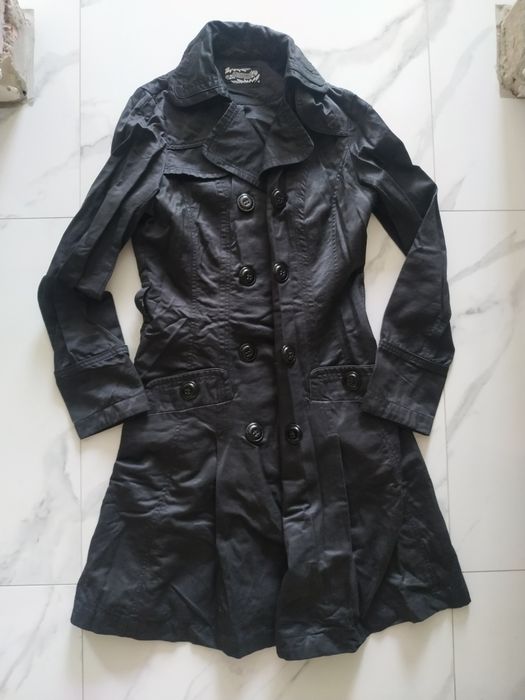 Пальто жіноче...