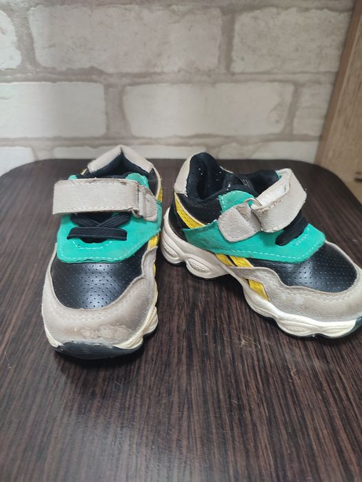 Кросівки дитячі 21 розмір