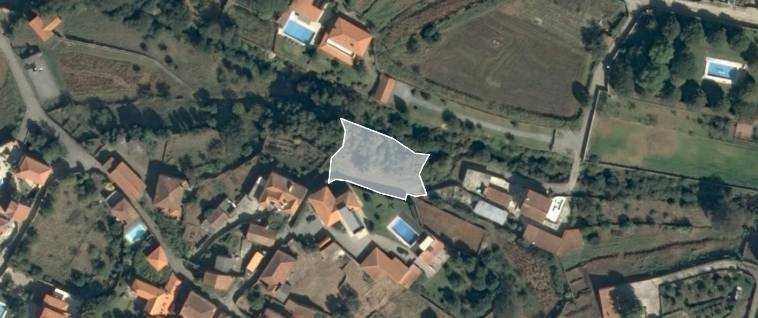 Terreno 830 m² em Afife | Rio e vista de mar | Potencial construtivo