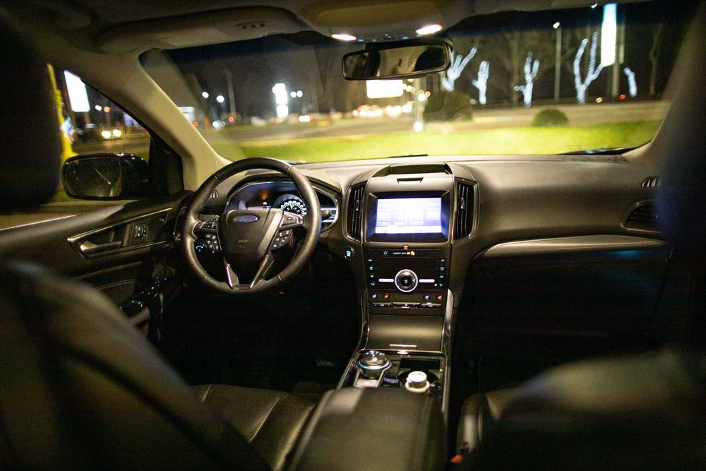 Продам Ford Edge 2020 года 2.0 AWD