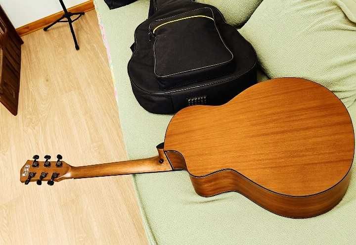 Guitarra Acústica