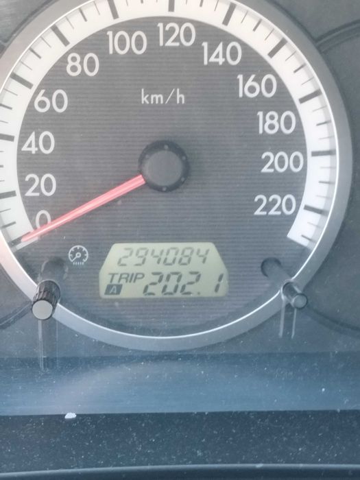 Mazda 5 benzyna LPG 1,8 2005 rok 294000 tys