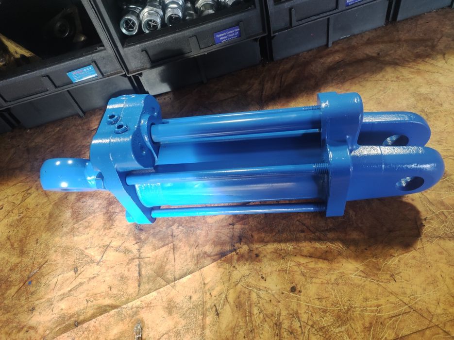 Гідроциліндр навіски трактора  Т-25