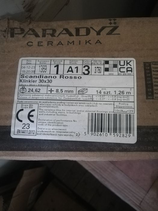 Płytki podłogowe 30x30, kafelki, Paradyz.