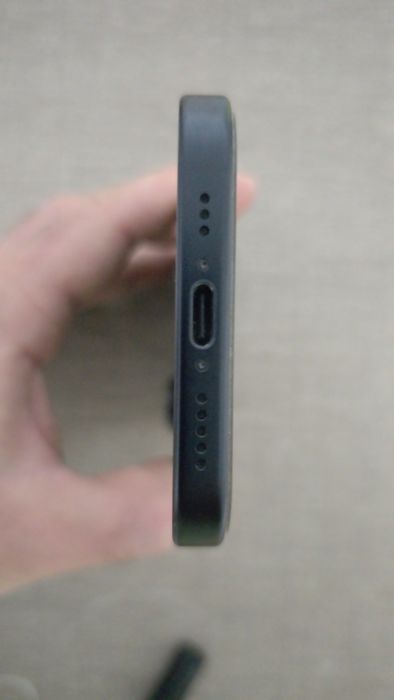 iPhone 16 com bateria a 100% - como NOVO