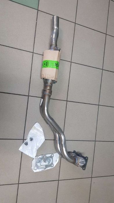 kATALIZATOR AUDI A3; SEAT LEON, TOLEDO II; SKODA OCTAVIA I; VW BORA, GOLF IV, NEW BEETLE 1.6