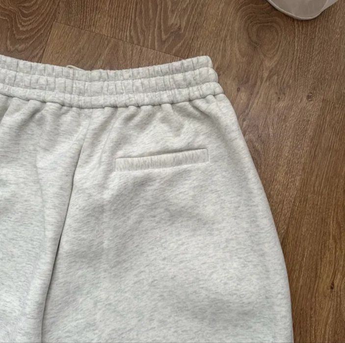 Baggy sweatshorts Jaded London сірі спортивні шорти bershka широкі sk8