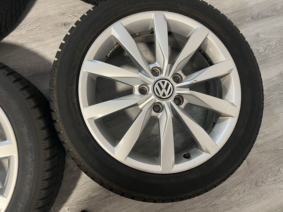 Jantes origibais vw golf 7 com pneus novos