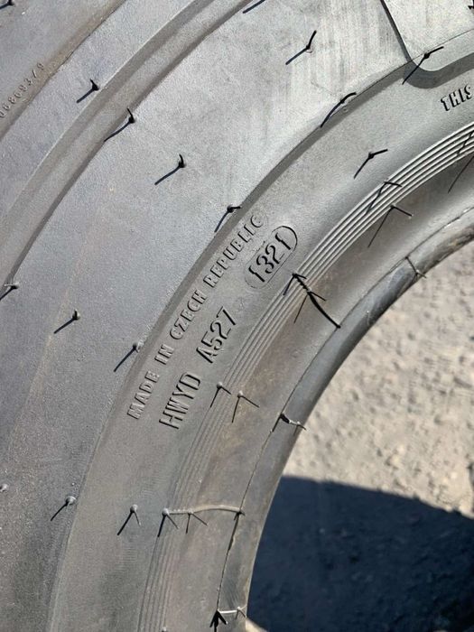 Шина 1 шт 250/70 R15 або 250/R15 Continental літо 2021 рік
