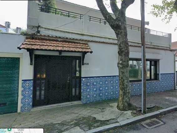 Arrendamento de espaço comercial