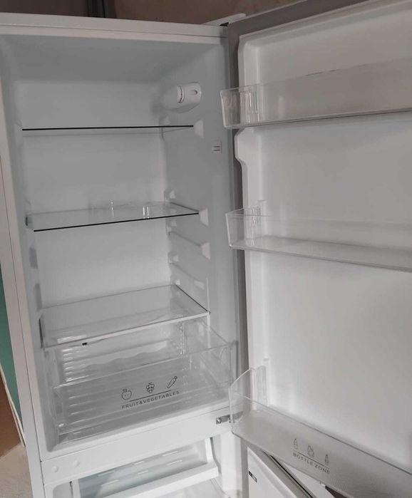 Frigorífico Eletronia como novo