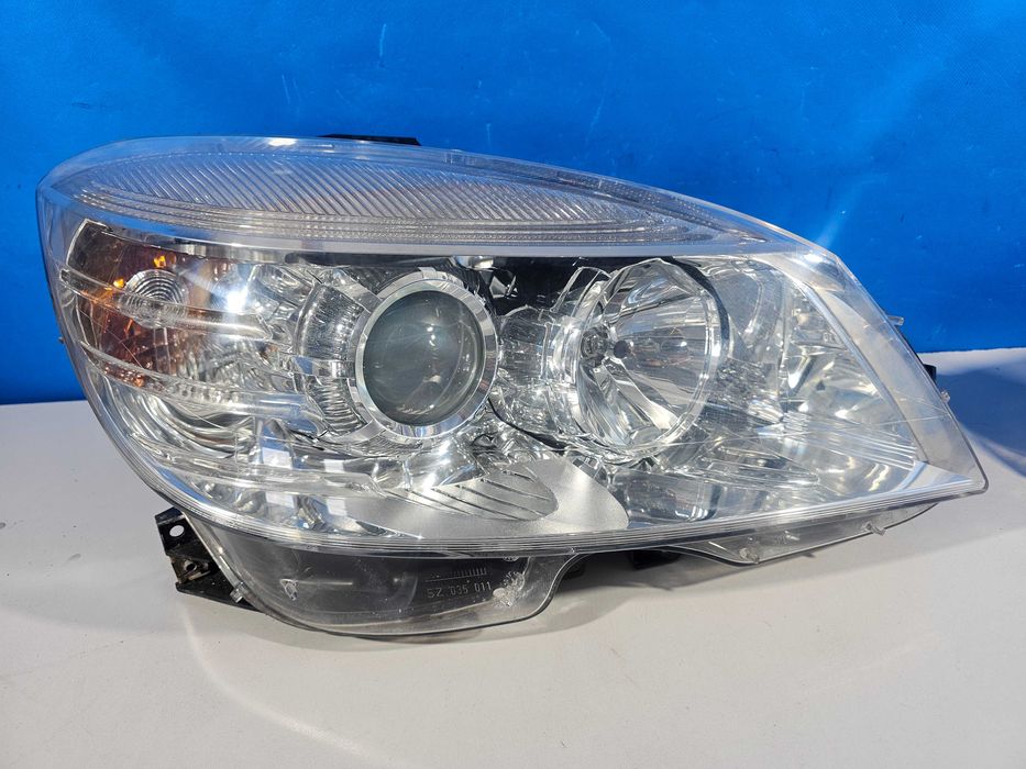Mercedes C W204 Lampy Przód Przednie Komplet Lewa + Prawa H7 EU IGŁA