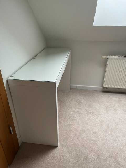 Toaletka Malm Ikea