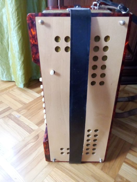 Akordeon Meinel i herold 24 bas