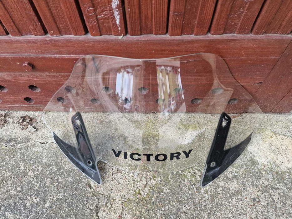 Victory kanapa, szyba, koło przednie,kurtka, Pas napedowy
