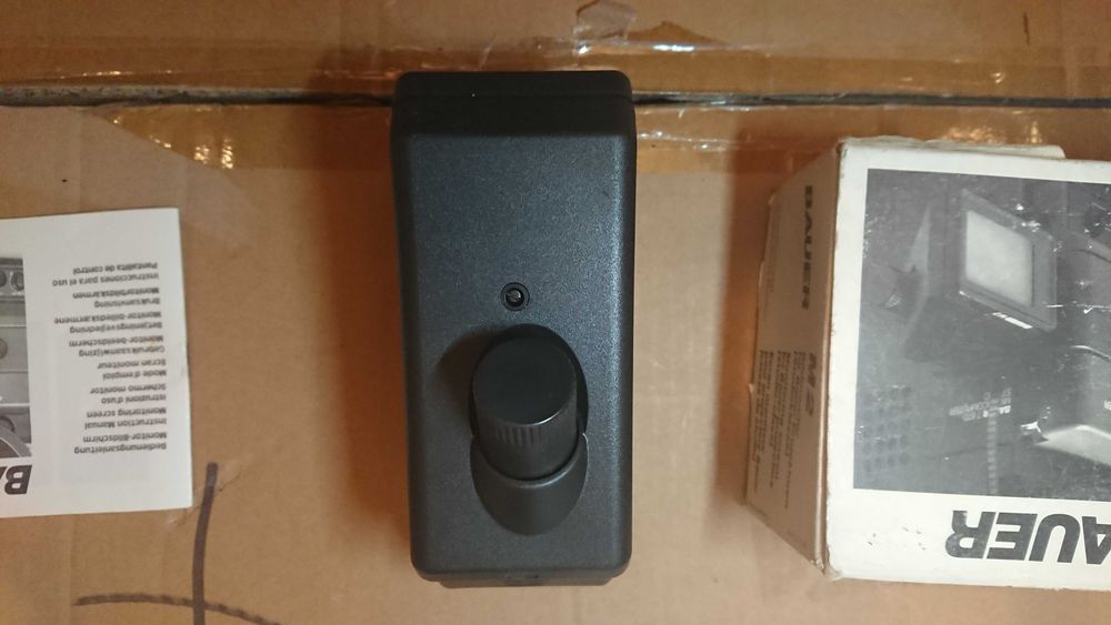 Bauer M2 ekran do projektor 8mm super 8 studyjny