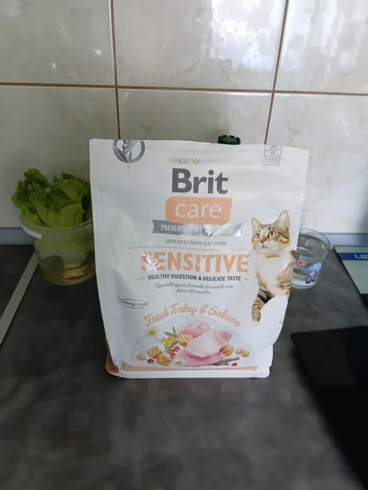 Корм Brit Sensitive