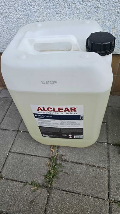 ALCLEAR profesjonalny środek do czyszczenia wnętrz samochodów