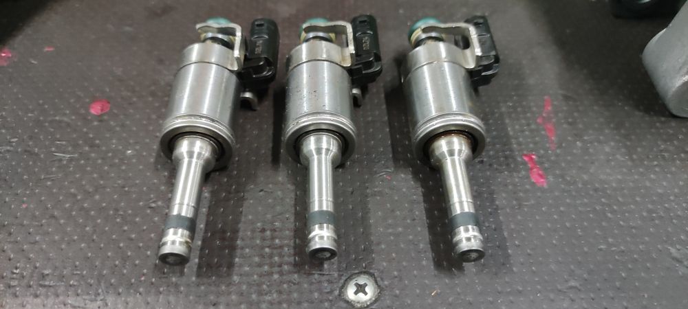 Wtryskiwacz wtrysk paliwa 1.0 EcoBoost Ford Focus mk3 III Ecosport