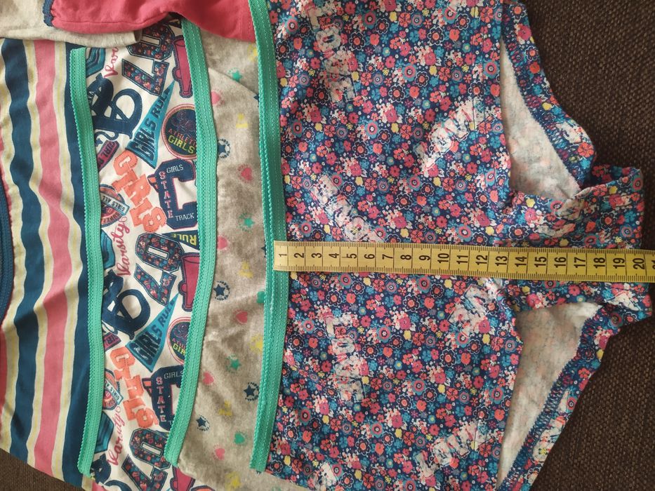 Труси шортики. Розмір  вказаний 10.