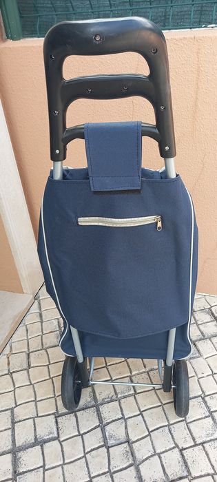 Carrinho de compras64750952758018121