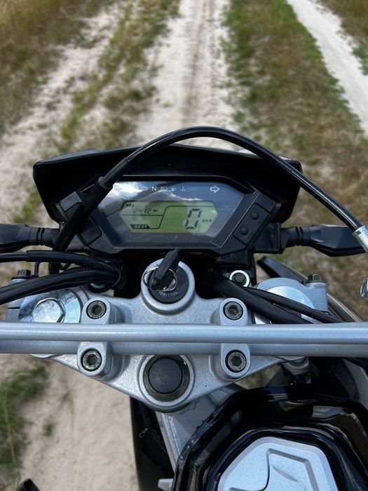 Продам Loncin 300