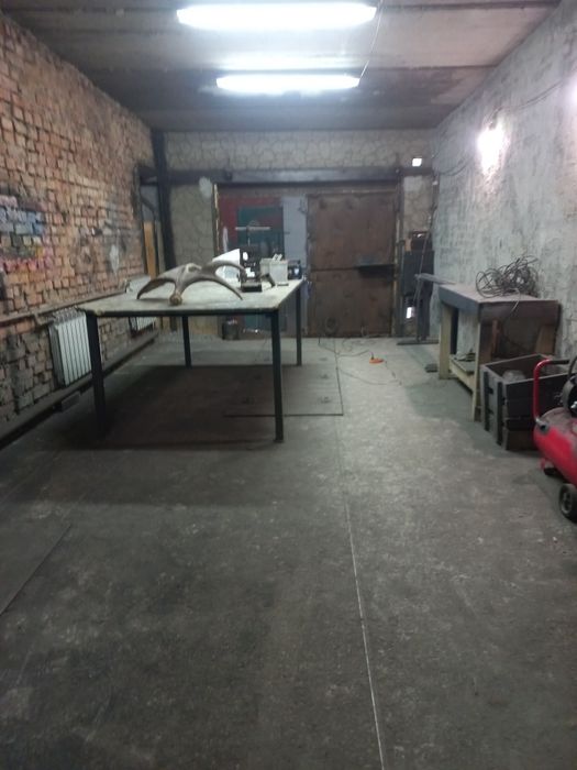 Продам двойной гараж