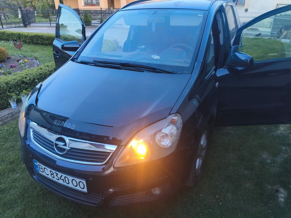 Zafira Opel продам