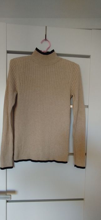 Sweterek golf kremowy rozm. S